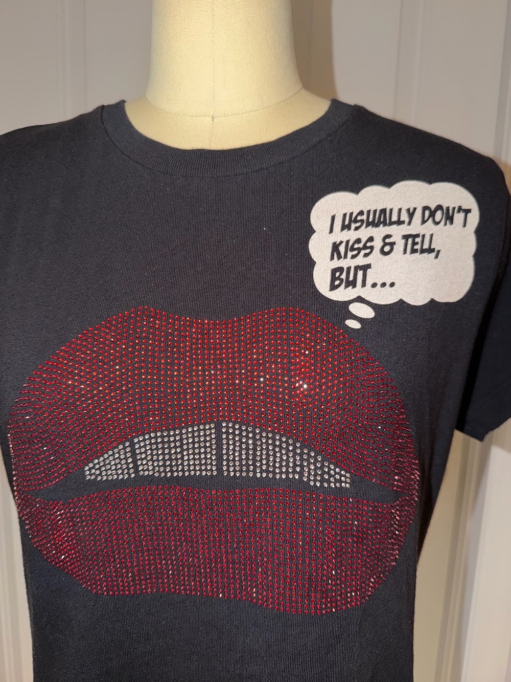 Chaser Black Kiss & Tell Rhinestone Tee - Picture 2 of 3